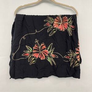 🌻3 for $25 SALE- Hawaii Live Aloha Floral Embroidered Sarong